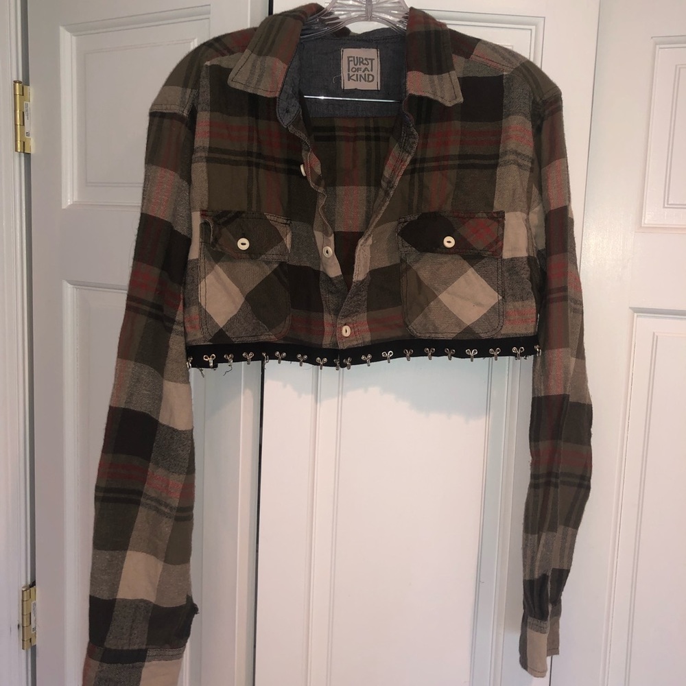 LF Furst of a Kind button up flannel crop top